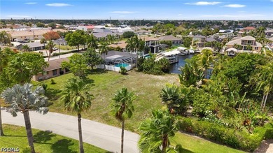 Great waterfront lot offering direct Gulf access with no bridges - photo 3
