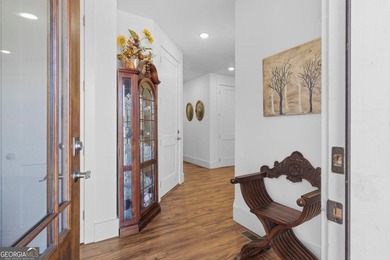 If the lake is calling your name - this is a home you'll - photo 9