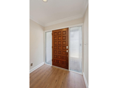 RARE SINGLE-FAMILY STYLE, STAND-ALONE 3 BEDROOM, 2.5 BATH CONDO - photo 3