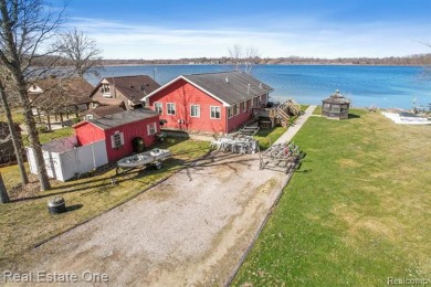 Joslin Lake  Home For Sale in Gregory Michigan