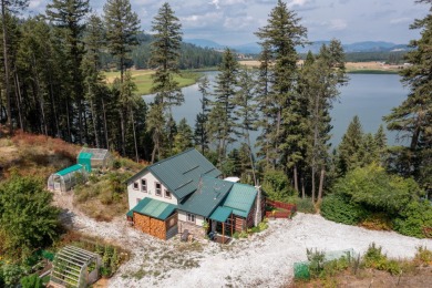 Organic Homestead AND shared waterfront lake access? Rare and - Lake Home For Sale in Valley, Washington