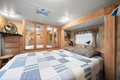 Check out this 2-bed, 1-bath camper overlooking Cokato Lake - photo 13