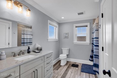 Welcome to this stunning 4-bedroom, 3 1/2-bath waterfront home - photo 16