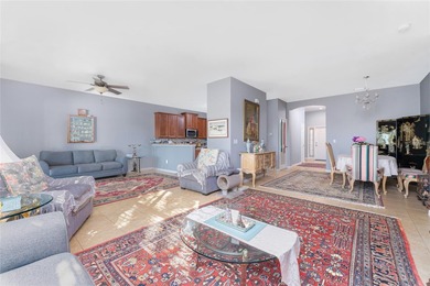 Impressive *LAKE FRONT*  3 Bedroom, 2 Bathroom home with - photo 17