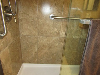 Price Reduced Furnished and renovated home New kitchen, cabinets - photo 17