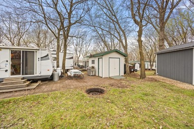 Check out this 2-bed, 1-bath camper overlooking Cokato Lake - photo 19