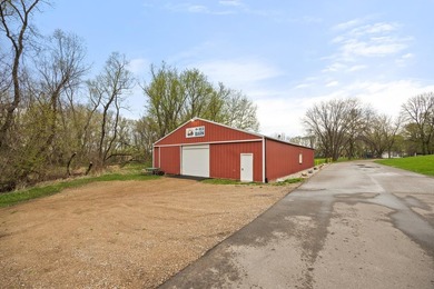 Check out this 2-bed, 1-bath camper overlooking Cokato Lake - photo 25