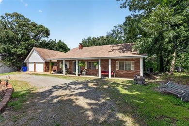 Experience breathtaking bluff-top living with one of the most - photo 1