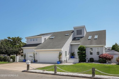 Waterfront living at its finest in highly sought after Green - photo 2