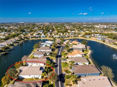 Impressive *LAKE FRONT*  3 Bedroom, 2 Bathroom home with - photo 46
