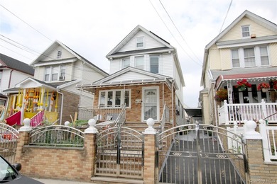 Detached 2 Family house located in the convenient area, within - photo 1