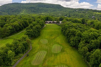 Welcome home to brand new townhomes in Wildcat Cliffs Country