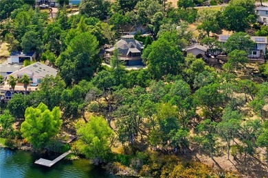 Lakefront Living with Spectacular Views, Private Dock & - photo 7