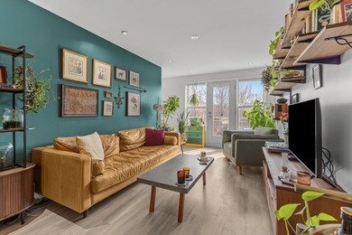 Bienvenue au 4257, rue De Richelieu! Situe dans le tres prise - photo 3