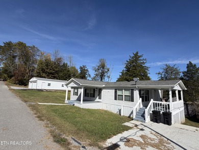 Norris Lake Home For Sale in Lafollette Tennessee