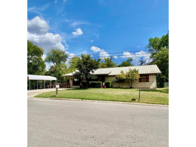 Lake Home For Sale in Kerrville, Texas