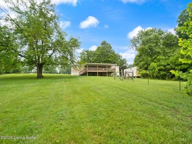 Lake life is calling! This 1-acre getaway with a 2 bedroom, 1 - photo 5