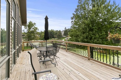 Enjoy lake living at its best with this updated 3-bedroom - photo 8