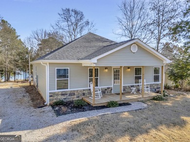 **Lake Hartwell Lakefront Home - Built in 2023!** Step into - photo 3