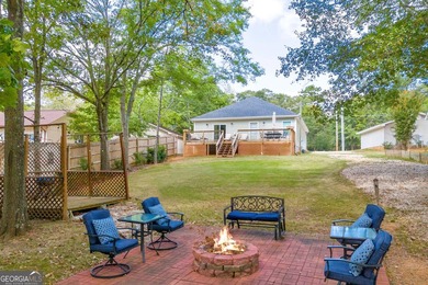 **Lake Hartwell Lakefront Home - Built in 2023!** Step into - photo 4