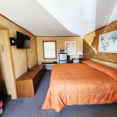 Huge opportunity to acquire a high-visibility commercial - photo 12