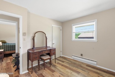Escape to your own your fully furnished and completely renovated - photo 18