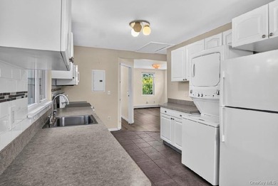 Welcome to 62 Shell Road, a beautifully maintained 2-bedroom - photo 7
