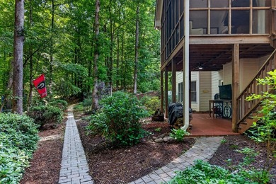 PLEASE FIND VIDEO TOUR LINK Custom-built Southern Living-style - photo 39