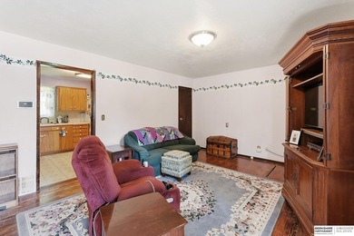Contract Pending: On the market for Back Up Offers. Charming - photo 4