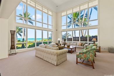 Welcome to this exceptional Kailua beachfront estate. This gated - photo 4