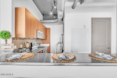 One Lexington Avenue 809, where modern updates meet convenient