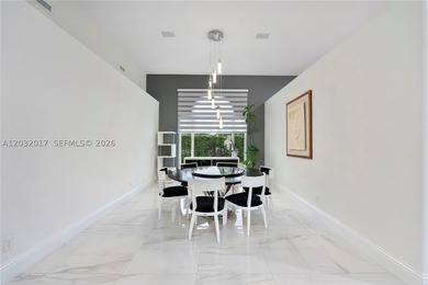 Experience luxury waterfront living in the highly sought-after - photo 13