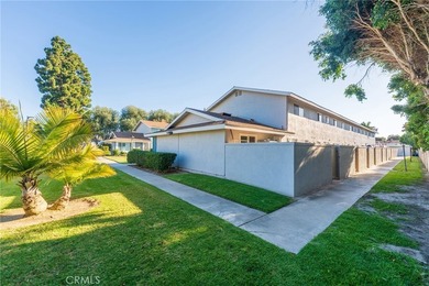 Welcome Home to this Beautifully Maintained Updated End-Unit - photo 28