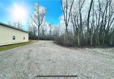 Lake Lot For Sale in Thornville, Ohio