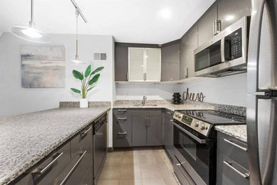 Welcome to 274 Barrow Street, a rare opportunity to own a large - photo 33
