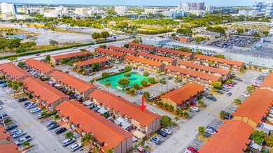 Well-located 1-bedroom, 1.5-bath condo in the highly desirable - photo 7