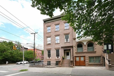 Welcome to 274 Barrow Street, a rare opportunity to own a large - photo 40
