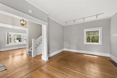 Charming Colonial situated in a prime Western Lakewood location - photo 7