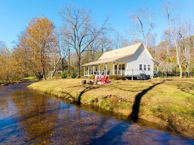 Lake Chatuge Home For Sale in Hayesville North Carolina