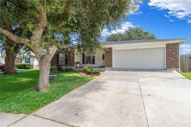 Lake Pontchartrain Home For Sale in Kenner Louisiana