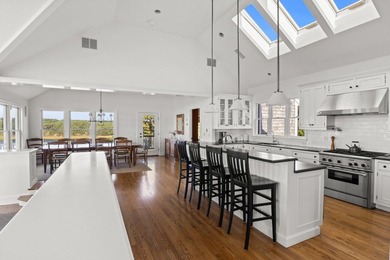 Wellfleet's finest waterfront location paired with an immaculate - photo 16