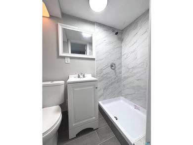 Investors or Savvy Homeowners! Welcome to this beautifully - photo 16