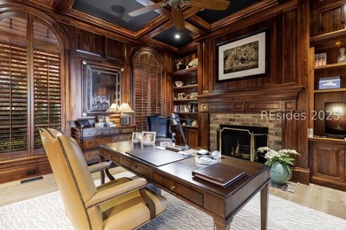 Absolutely stunning Spanish Wells deep waterfront estate