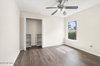 Welcome to this beautifully maintained 4-bedroom, 2-bath - photo 17