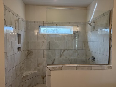 HUGE LIMITED TIME BUYER INCENTIVES on ONLY 6 homes in popular - photo 8