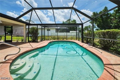 Welcome to this absolutely beautiful 4 bedroom, 3 1/2 bathroom - photo 2