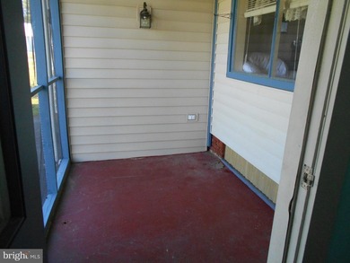 Updated 3-bedroom, 2-bath waterfront home on Hudson Creek offers - photo 23