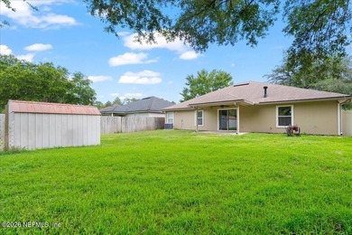 Welcome to this beautifully maintained 4-bedroom, 2-bath - photo 26