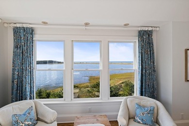 Wellfleet's finest waterfront location paired with an immaculate - photo 27