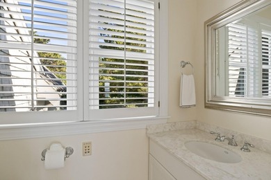 Wellfleet's finest waterfront location paired with an immaculate - photo 33